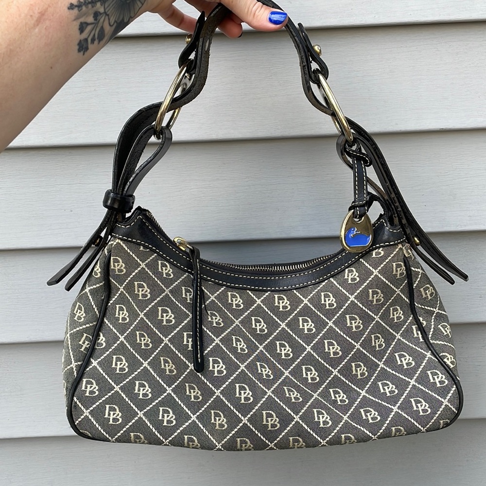 Y2K Vintage Dooney and Bourke 90s shoulder bag